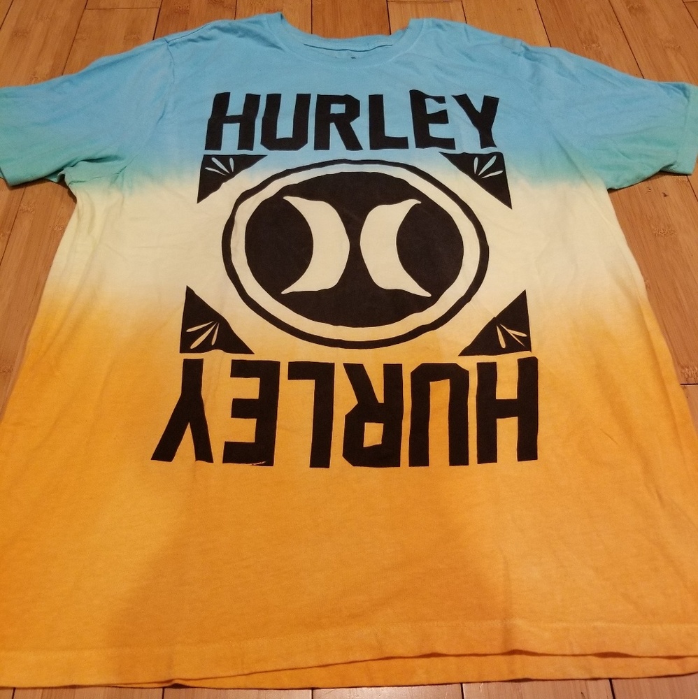 Mens Hurley t shirt size Large